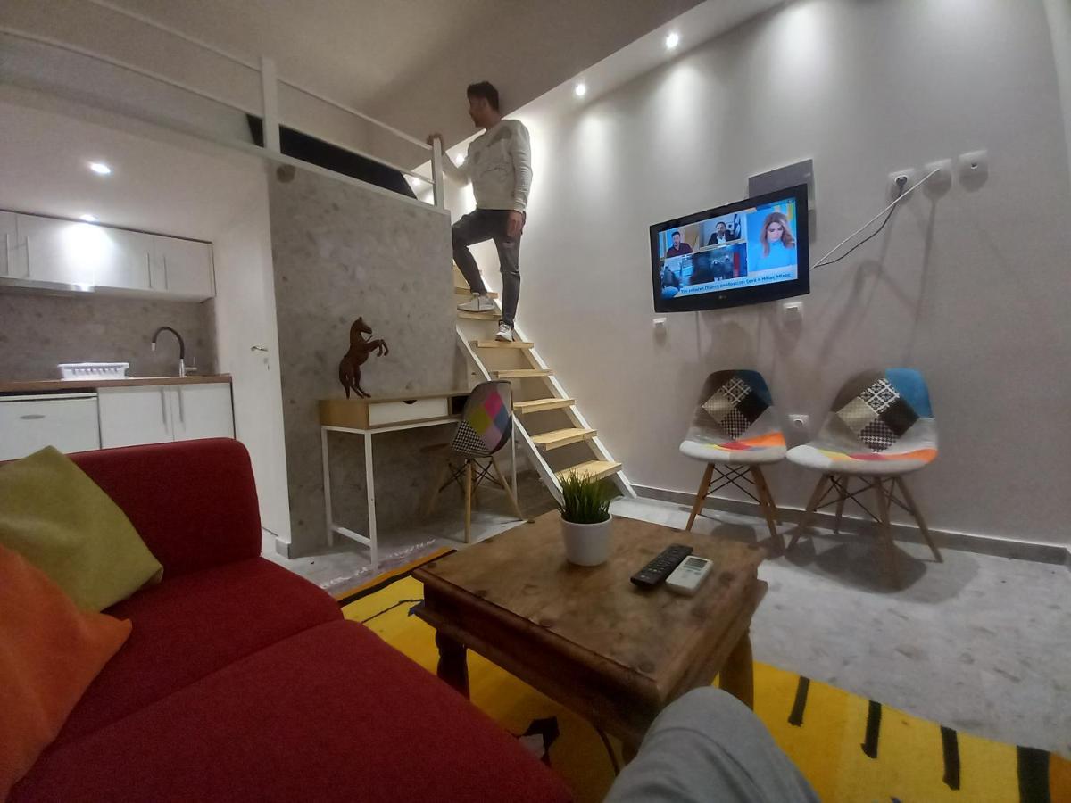 Ikaros Welcome Stay Downtown Loft - Explore Center By Foot - Close To Arch Of Galerius 塞萨洛尼基 外观 照片